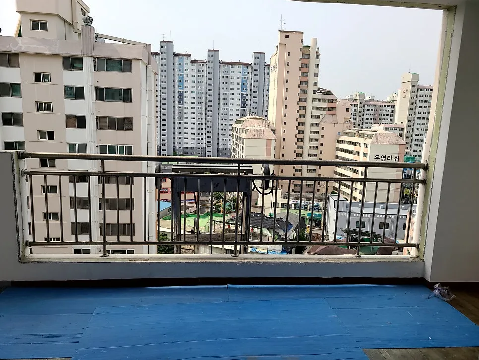 광주 북구 용봉동 중흥아파트 KCC 창호 시공 사진 8 — 오래된 창호를 사용하고 계시다면 지금! 교체를 생각해 볼 때입니다.
