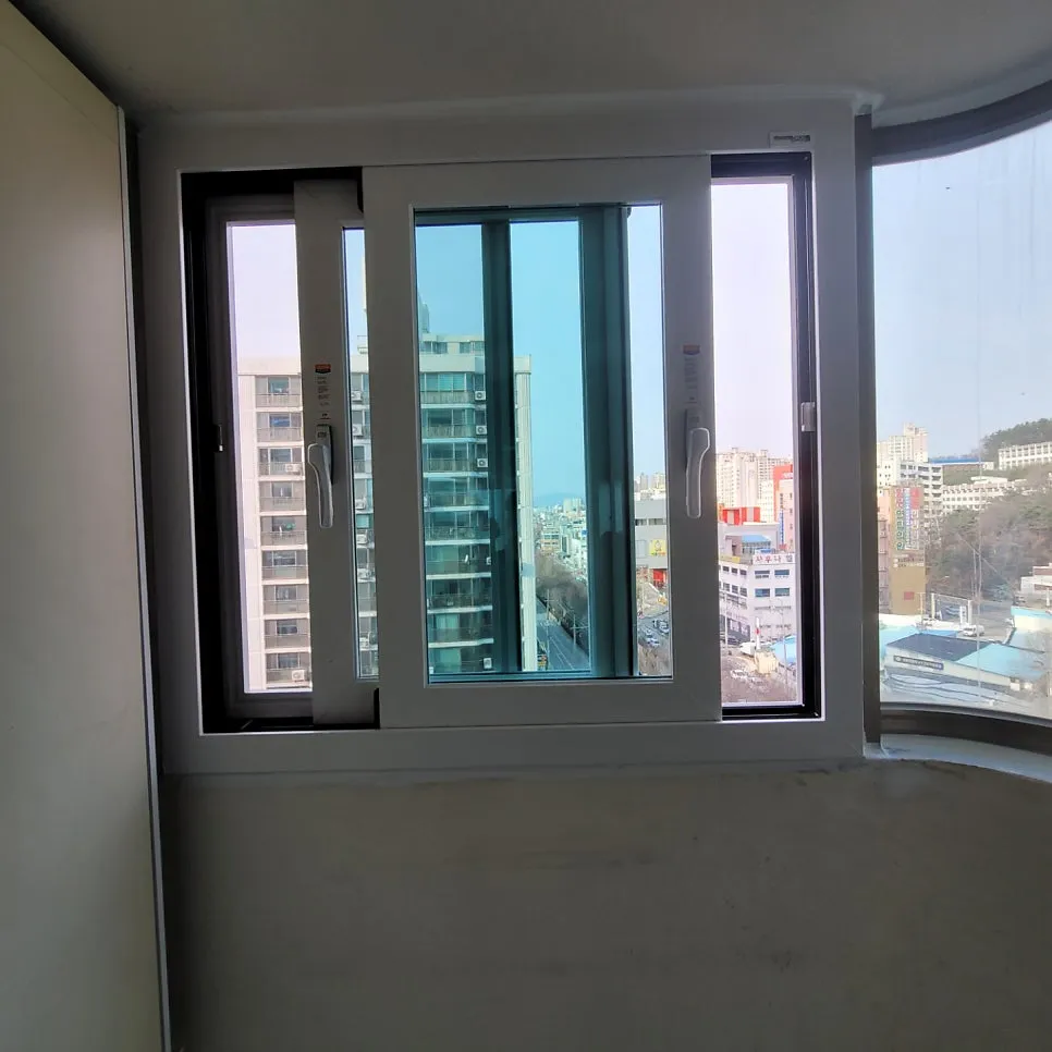 광주 남구 진월동 새한아파트 KCC 창호 시공 사진 12 — 마찬가지로 창호는 KCC-뉴와이드빌 225 제품으로 시공해주었어요 !