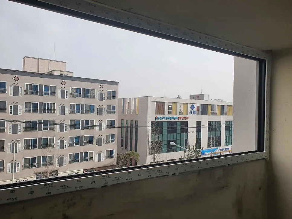 광주 북구 용봉동  KCC 창호 시공 사진 3 — 1-day 시공을 통한 작업 후기! 지금 바로 시작하겠습니다