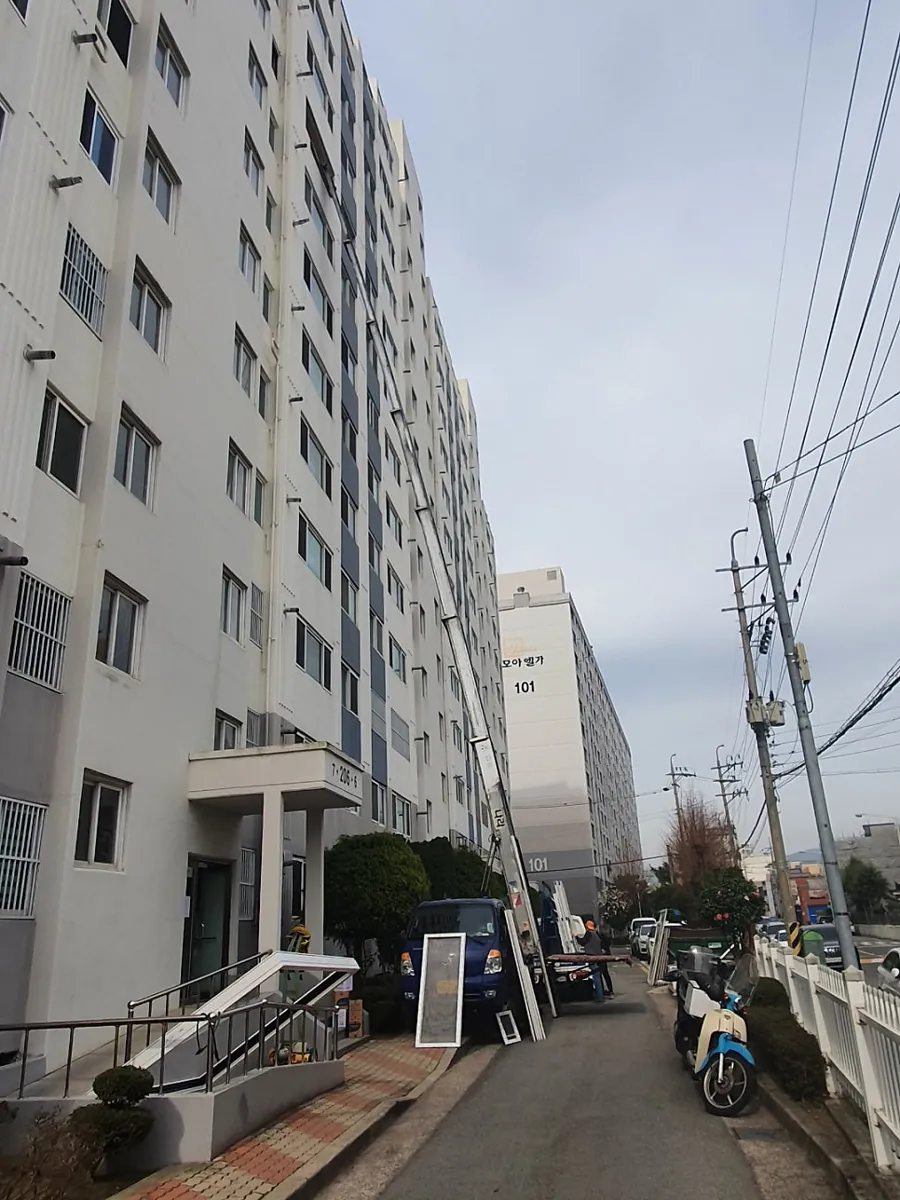 광주 광산구 송정동 명지아파트 KCC 창호 시공 사진 2 — [공사중]