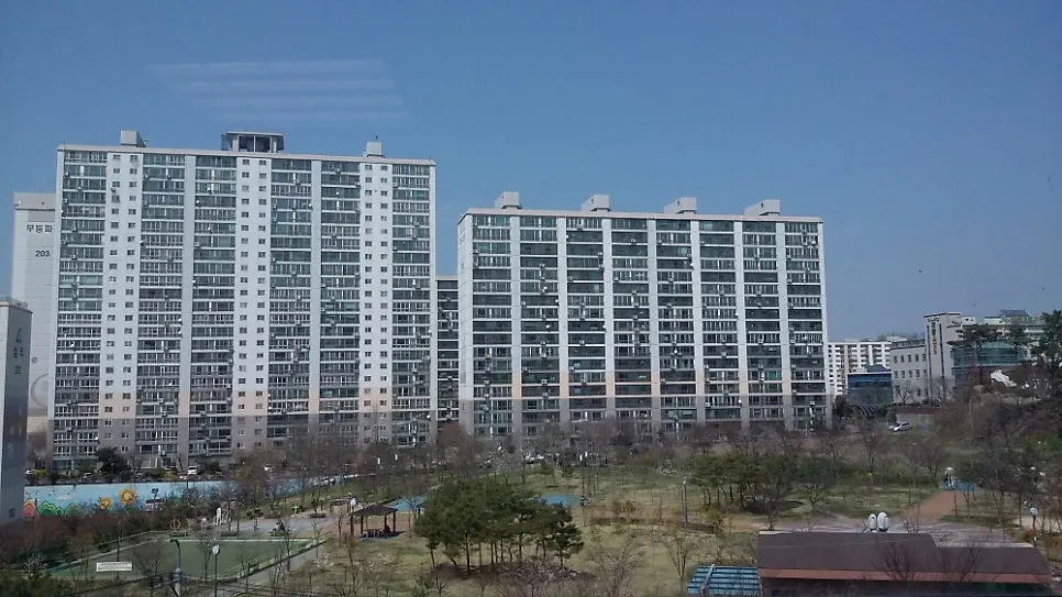 광주 남구 봉선동 무등파크 KCC 창호 시공 사진 2 — 오늘의 리뷰 : 광주 남구 봉선동 무등파크 2차 50평대 아파트
