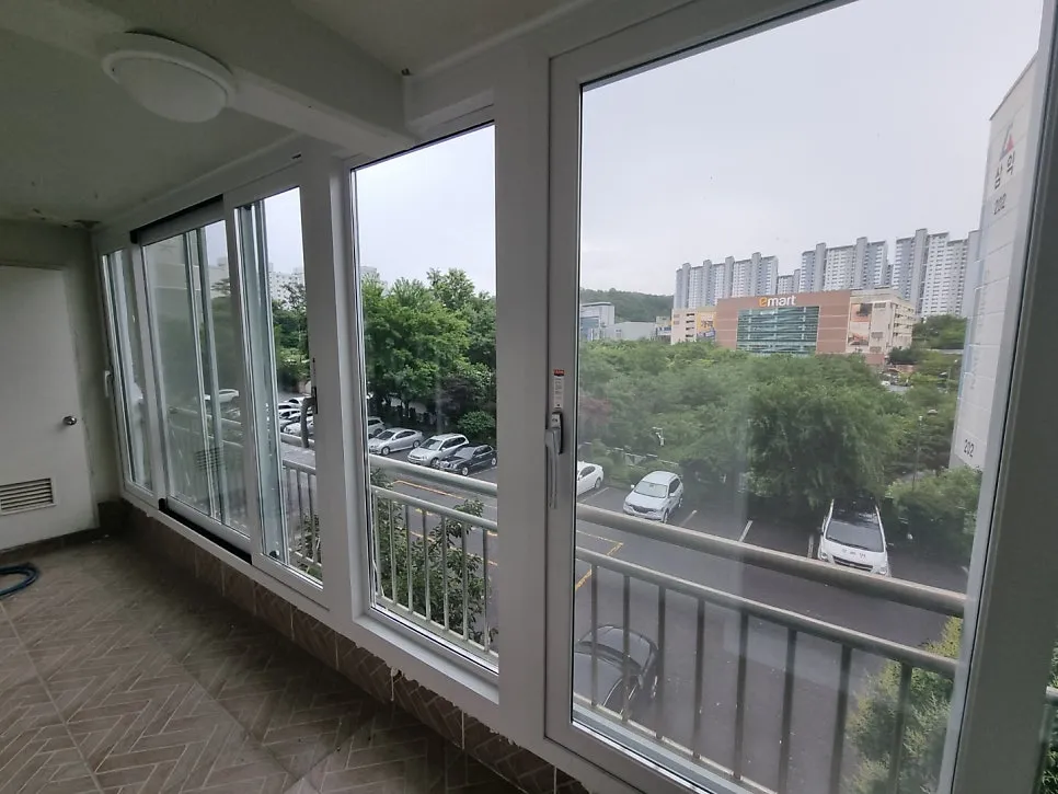 광주 남구 봉선동 무등파크 KCC 창호 시공 사진 4 — 시공 후 사진을 보실까요?
