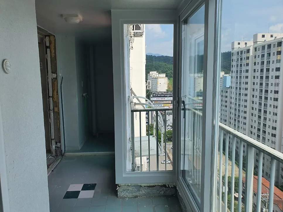 광주 남구 진월동 한신아파트 KCC 창호 시공 사진 3 — 시공 후 사진을 보실까요?