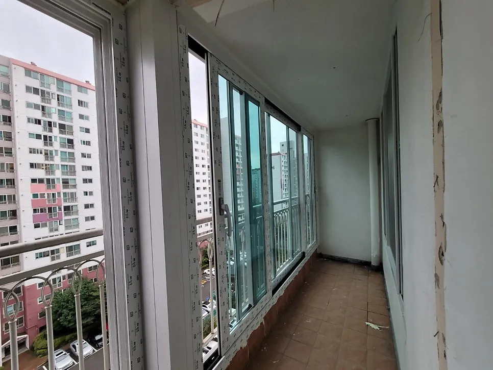 광주 서구 풍암동  KCC 창호 시공 사진 4 — 시공 후 사진을 한번 보실까요?