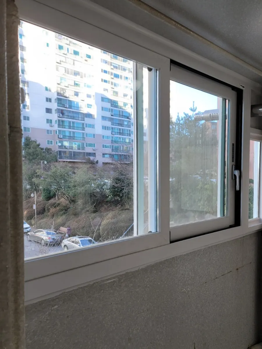 광주 북구 연제동  KCC 창호 시공 사진 2 — 시공 후 사진을 보실까요?