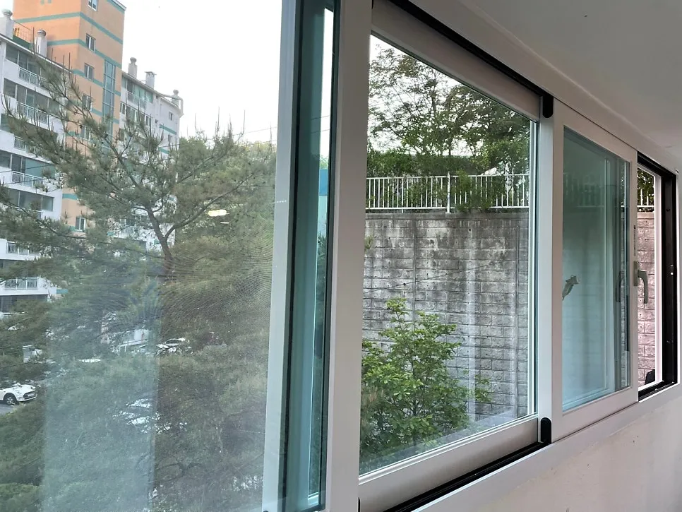 광주 동구 학동 화이트빌 KCC 창호 시공 사진 9 — 시공 후 사진을 보실까요?