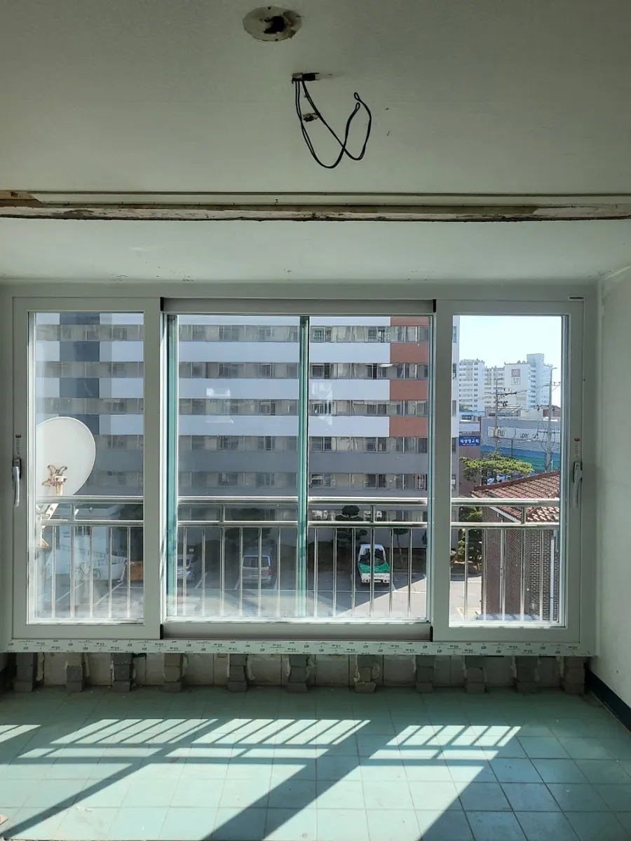 광주 광산구 도산동  KCC 창호 시공 사진 4 — 시공 후 사진을 보실까요?