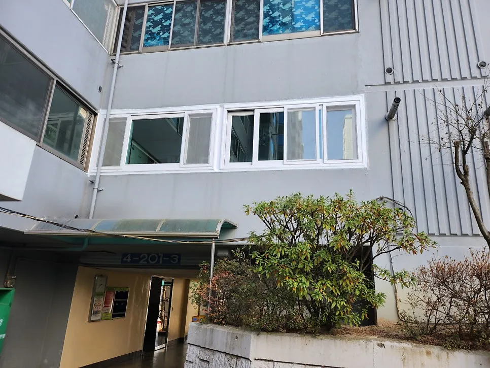 광주 북구 두암동 무등파크맨션 KCC 창호 시공 사진 2 — 시공 후 사진을 보실까요?