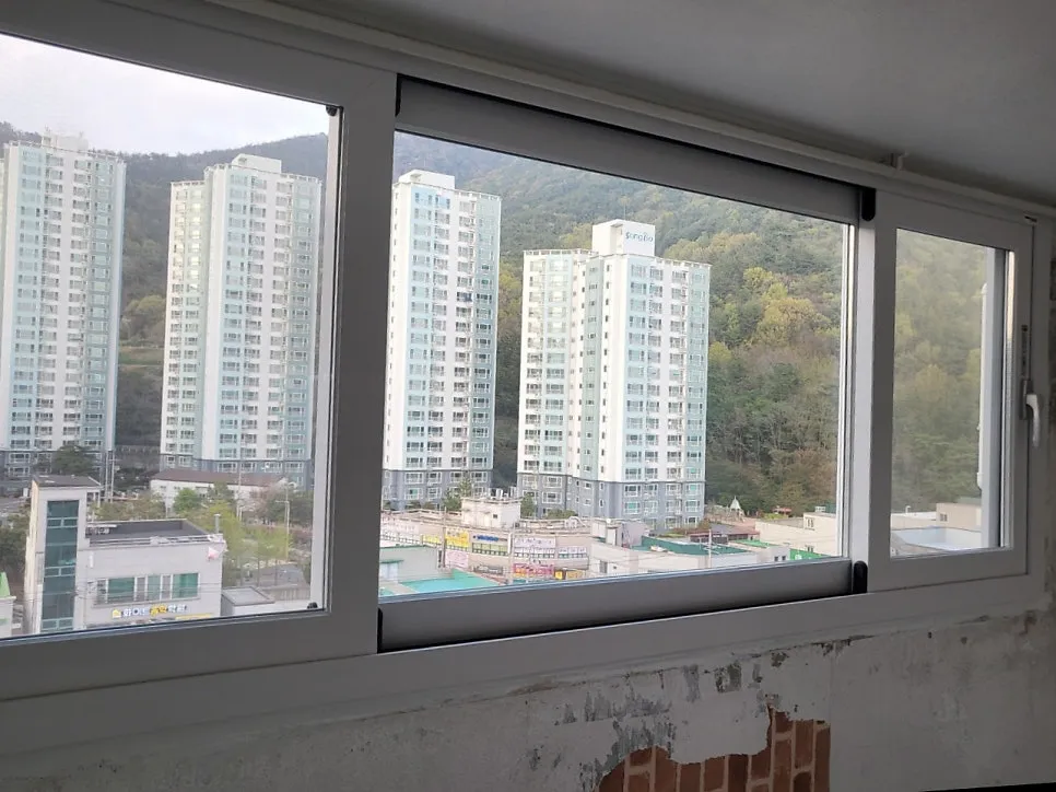 전남 광양 송보파인빌 KCC 창호 시공 사진 2 — 시공 후 사진을 보실까요?