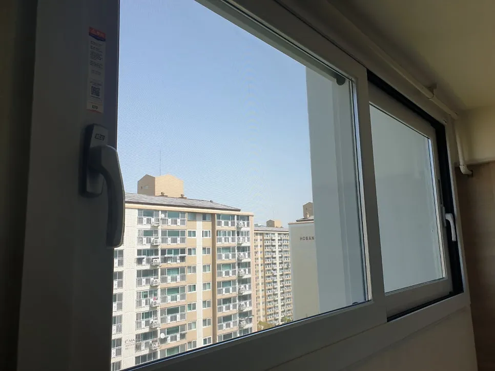 광주 광산구 산월동 부영e그린타운 KCC 창호 시공 사진 4 — 사계절 내내 쾌적하고 안전한 생활을