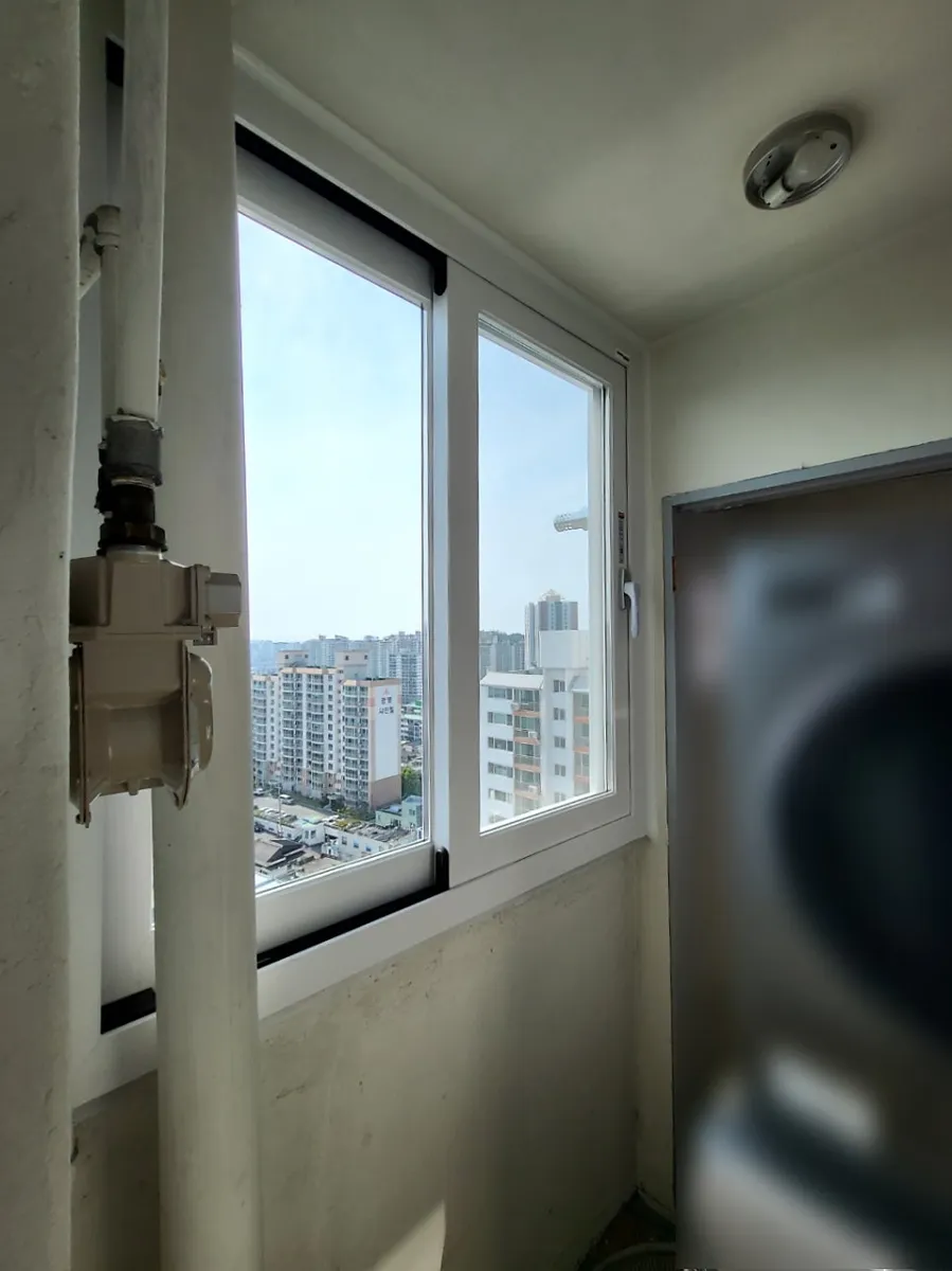 광주 남구 방림동 금호맨션 KCC 창호 시공 사진 5 — KCC샷시로 교체 후 달라진 공간은
