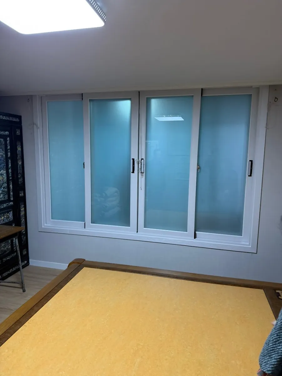 광주 서구 풍암동 금호타운 KCC 창호 시공 사진 8 — 거주 세대 시공 후기 함께 보실까요:)