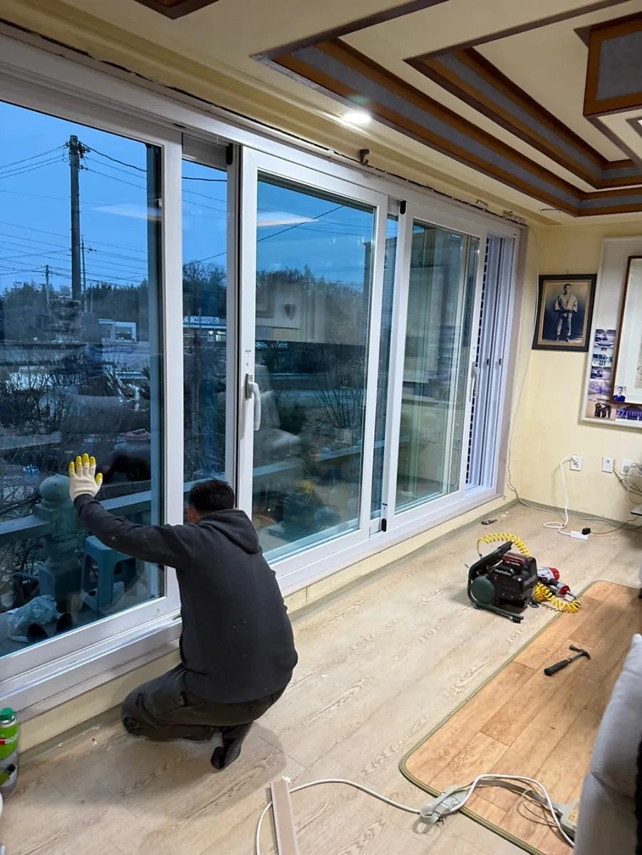 전남 영암  KCC 창호 시공 사진 1 — 거주 세대 시공후기 함께 보실까요~